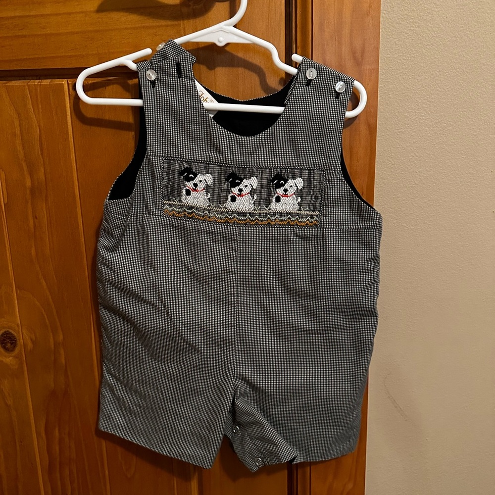 gingham shortall with dog smocking